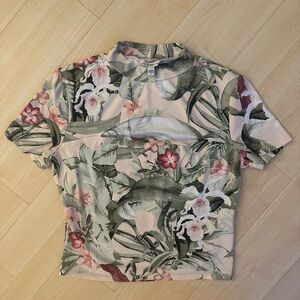 Guess Women’s Mock Neck Crop Top